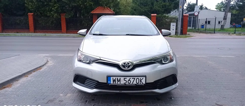 toyota węgorzyno Toyota Auris cena 40500 przebieg: 141000, rok produkcji 2016 z Węgorzyno